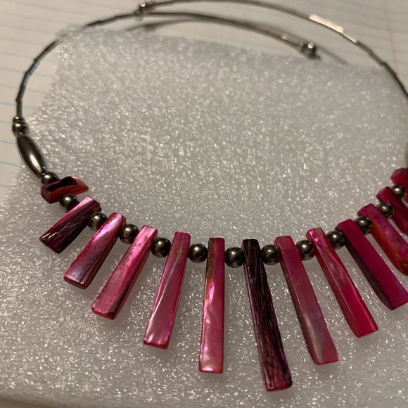 Handmade Pink Shell & Silver-Toned Collar Necklace – Reposh Statement Piece - Picture 3 of 3